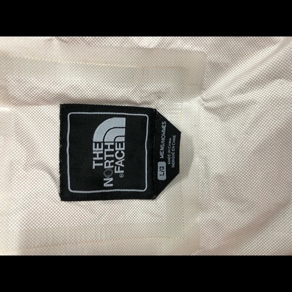 The North Face Hyvent 2.5L Hooded Jacket - Picture 6 of 8